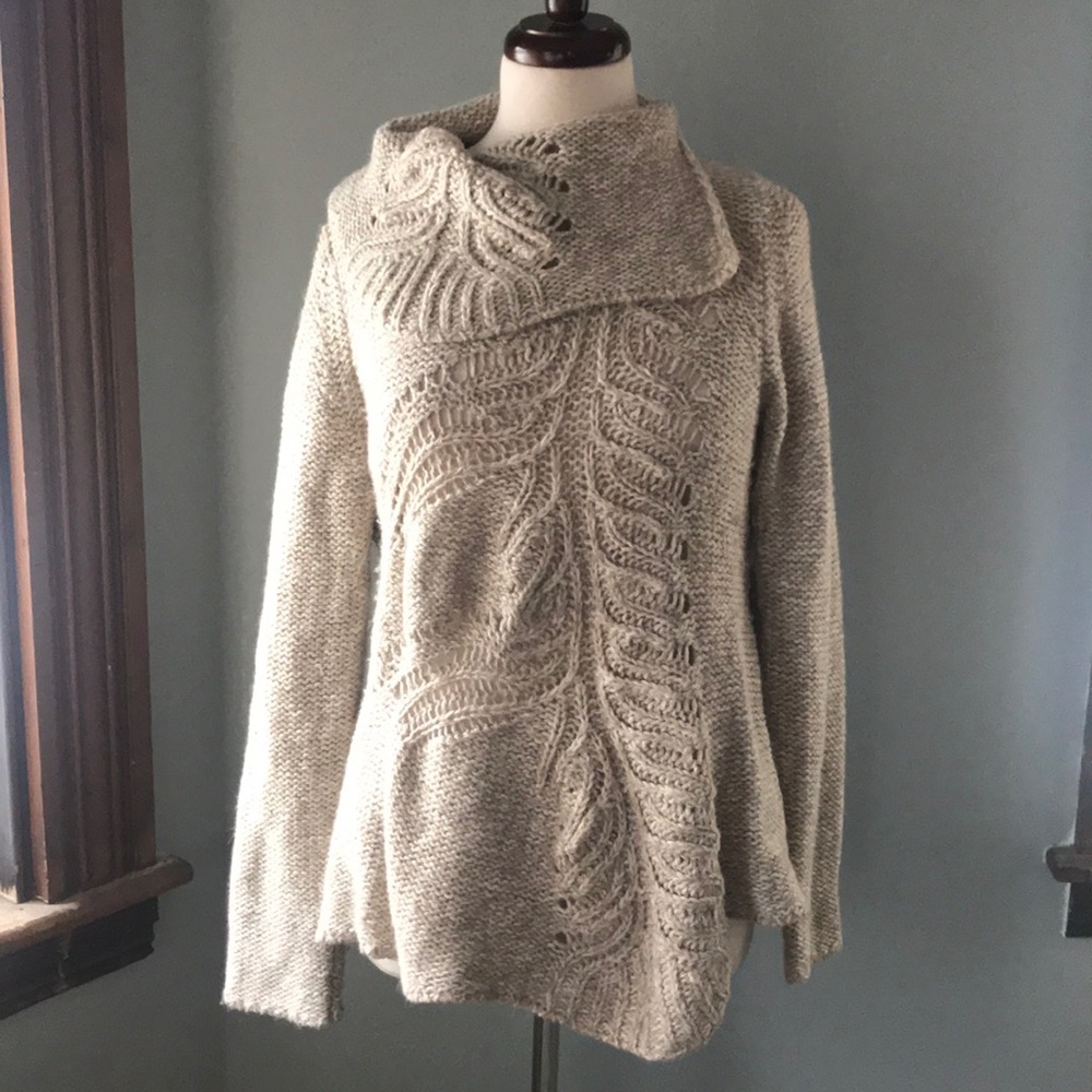 Anthropologie Moth sweater with feather design